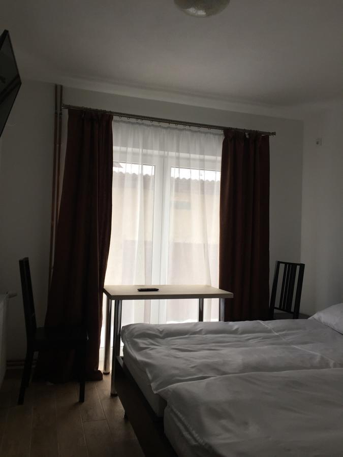 Mini-Hotel Megora Rahó Kültér fotó